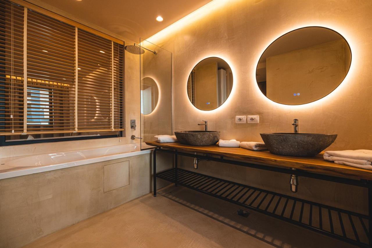 Azar Luxury Suites Vlorë Exteriér fotografie