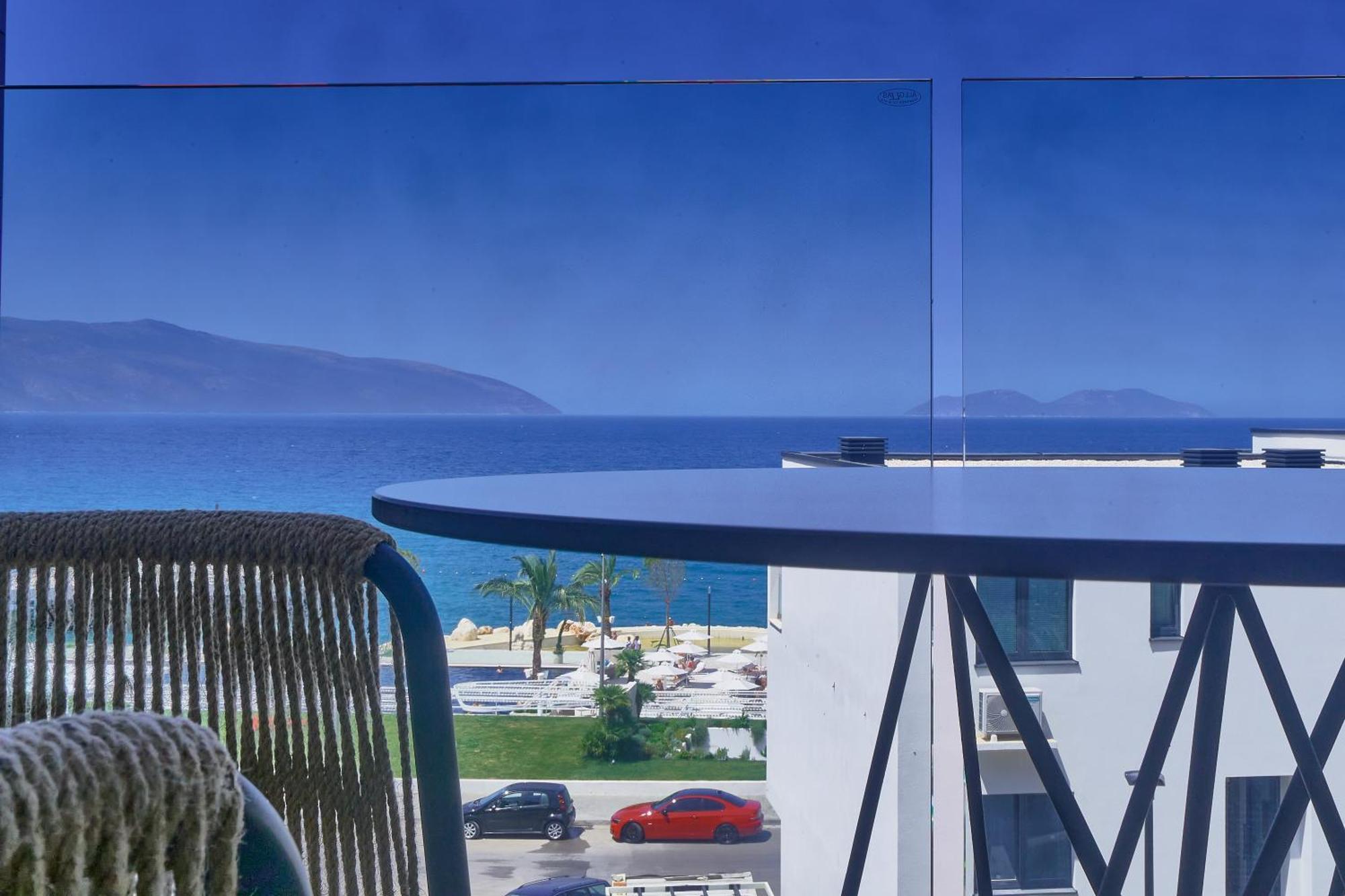Azar Luxury Suites Vlorë Exteriér fotografie