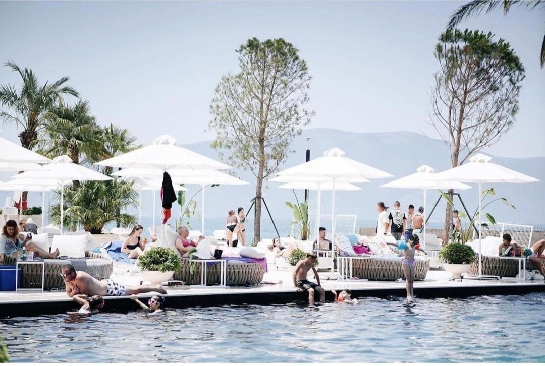 Azar Luxury Suites Vlorë Exteriér fotografie