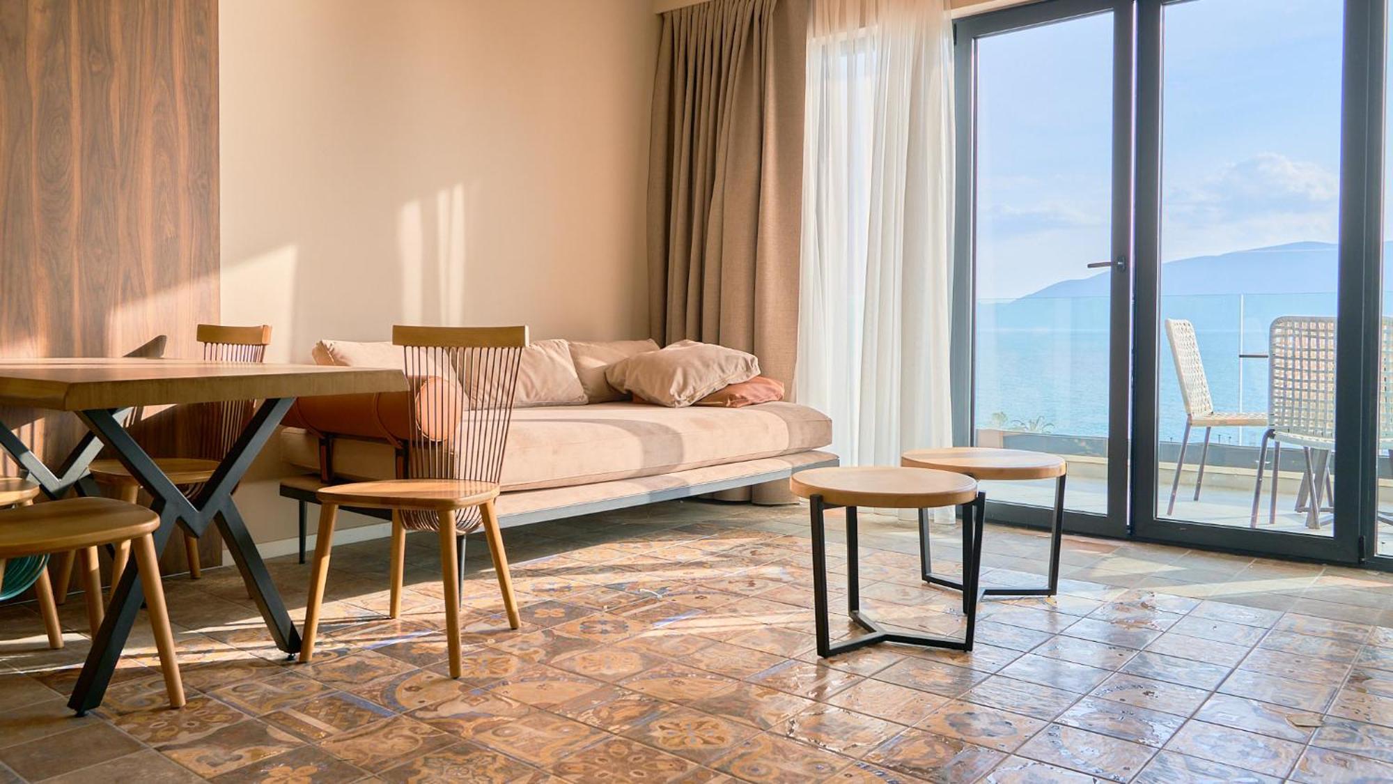 Azar Luxury Suites Vlorë Exteriér fotografie