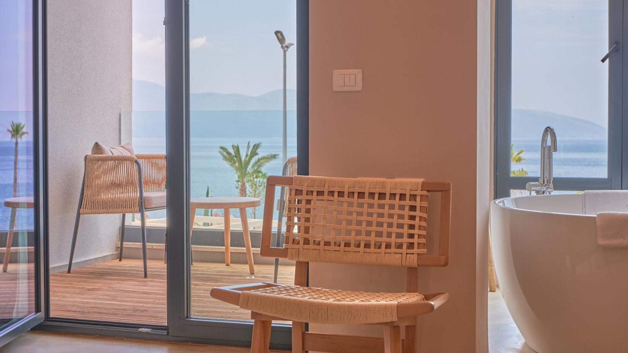 Azar Luxury Suites Vlorë Exteriér fotografie